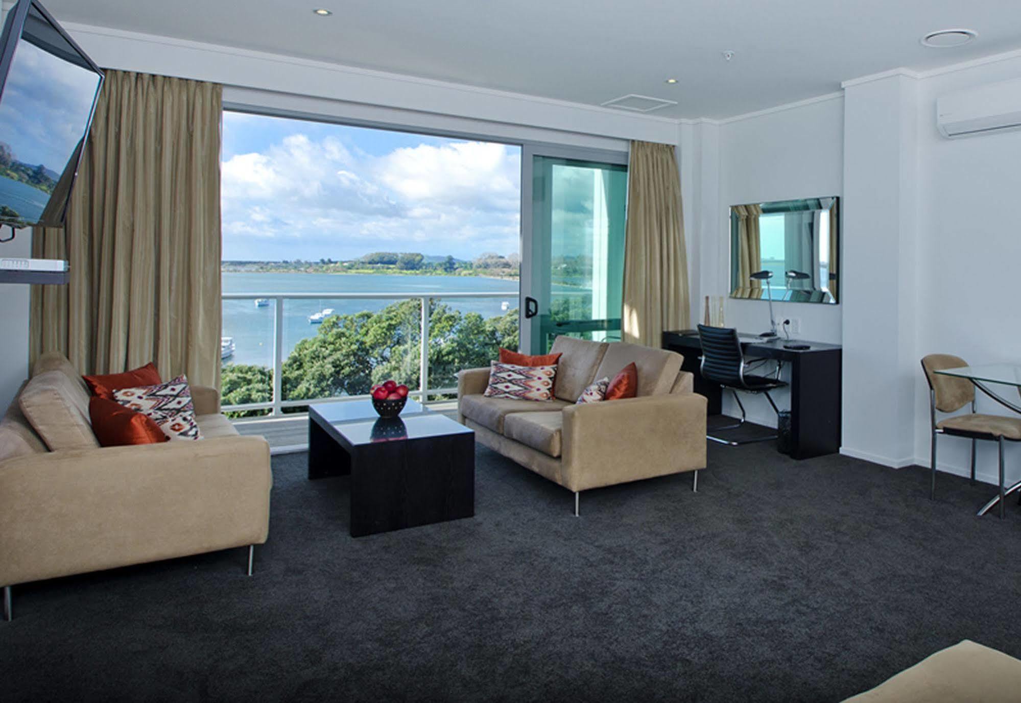 טאורנגה Hotel On Devonport מראה חיצוני תמונה